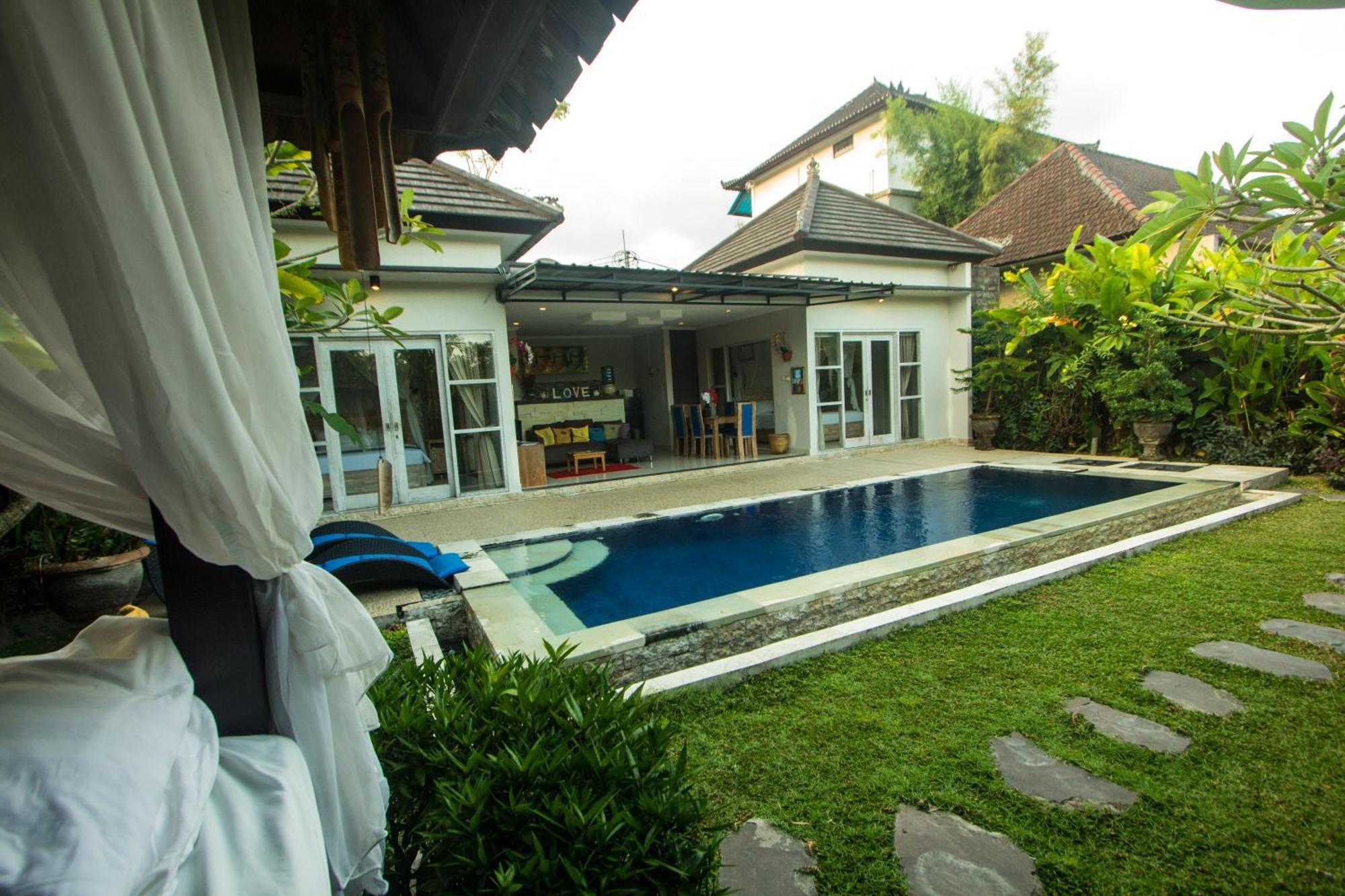 Ratna Villa Ubud Kültér fotó